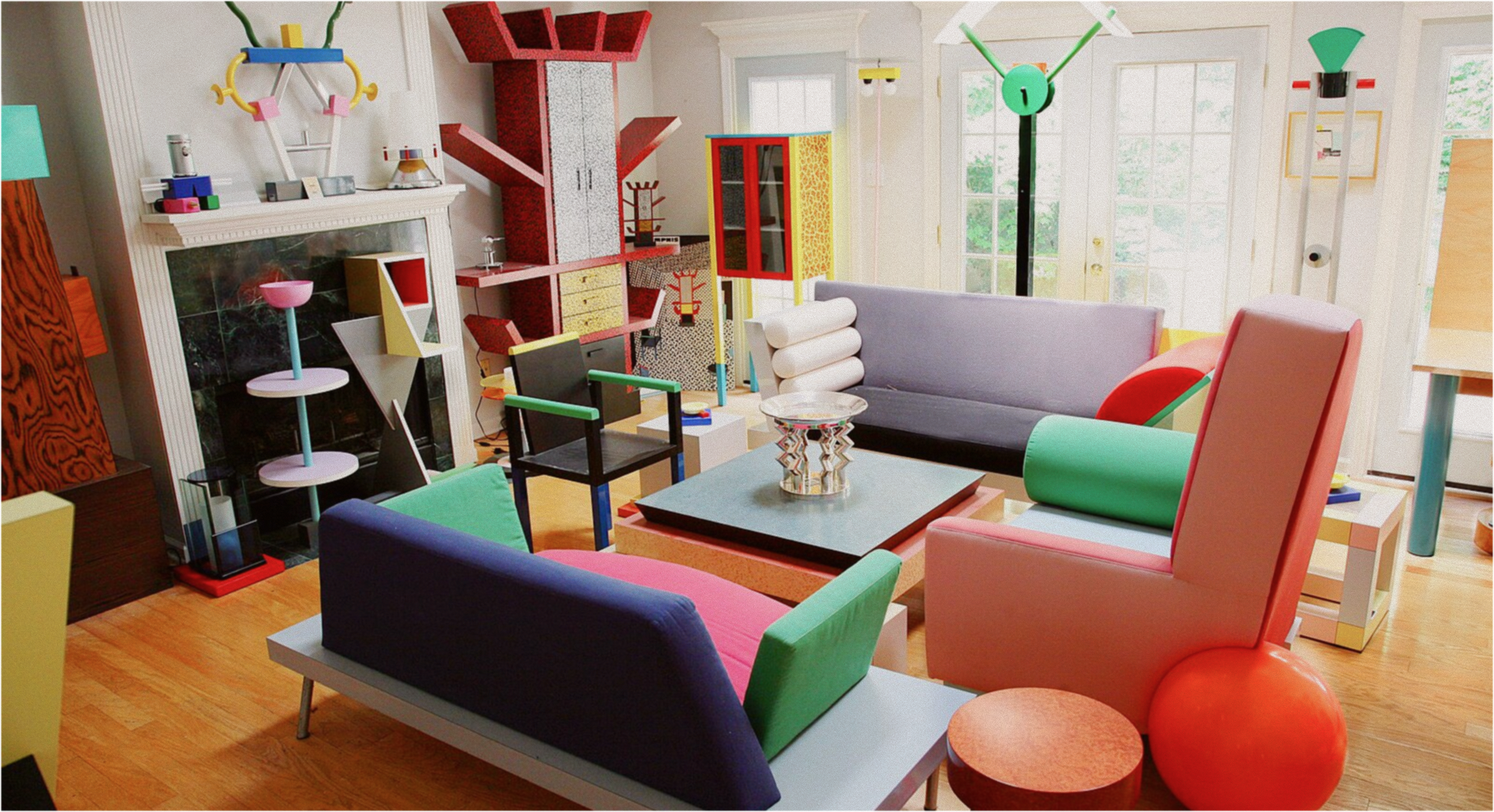 readymag blog_Room full of objects designed by the Memphis Group